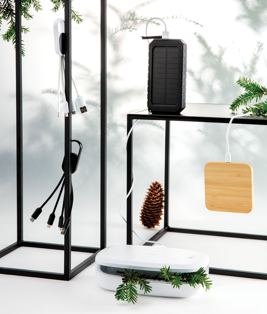 4-in-1 cable with carabiner clip - Slika 9