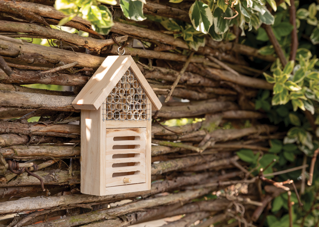 Small insect hotel - Slika 6