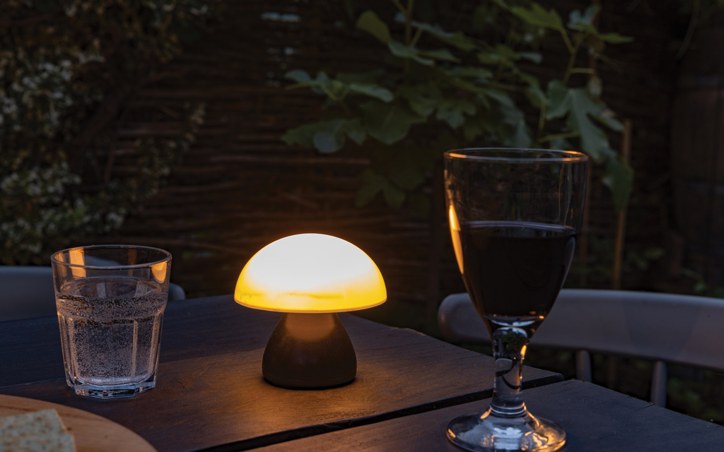 Luming RCS recycled plastic USB re-chargeable table lamp - Slika 7