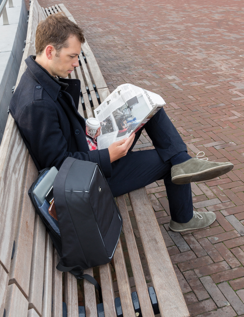 Swiss Peak AWARE™ anti-theft 15.6" laptop backpack - Slika 15