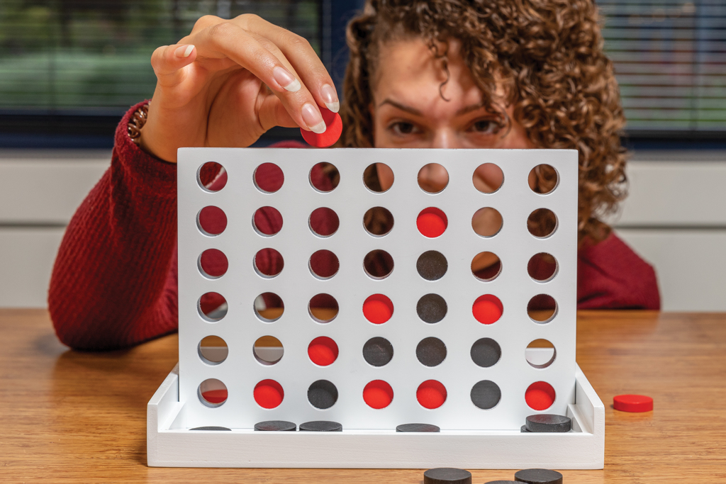 Connect four wooden game - Slika 8
