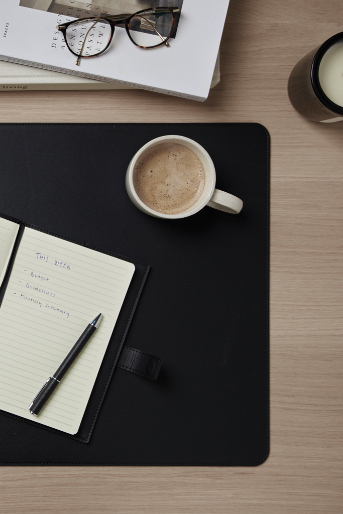 VINGA Timo PU RCS RPET desk pad - Slika 5